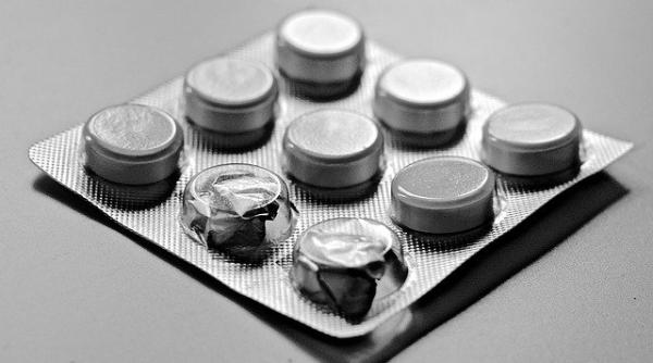 COVID-19. Britanicii testează un MEDICAMENT cunoscut și bine tolerat