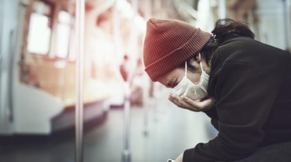 COVID-19. Vindecați de boală, dar nu pe deplin SĂNĂTOȘI