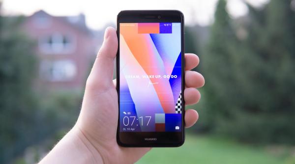 Huawei nu se mai joacă. A scos artileria grea în războiul cu Google