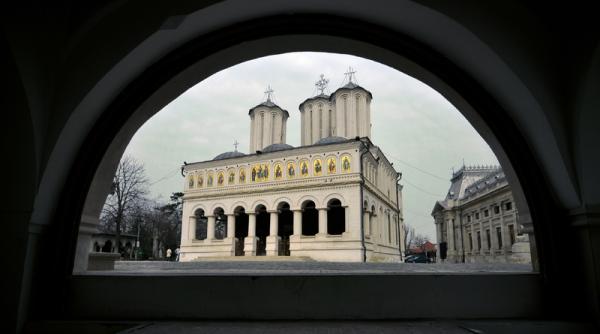 Covid-19. Patriarhia Română și-a exprimat oficial poziția față de vaccinare