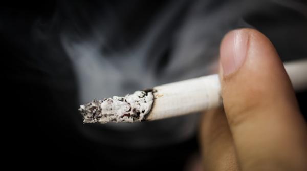 Covid, Alzheimer, Parkinson tratate cu nicotină? Ce spun experții