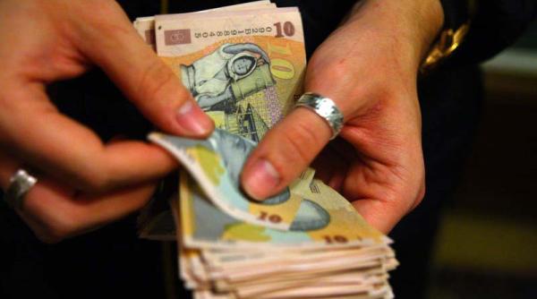 Hotărârea de majorare a salariului minim nu a fost adoptată