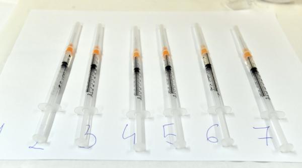 MApN pregăteşte vaccinarea anti-COVID pentru personalul eligibil pentru etapa a II-a