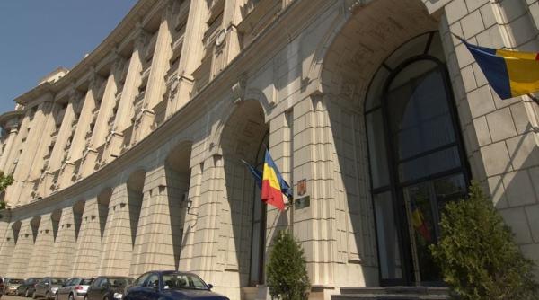 Ministerul Finanţelor a împrumut 990 de milioane de lei