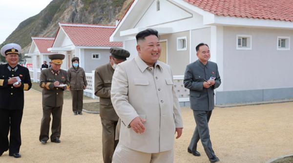 Poveste CRUDĂ. FUGITĂ din Coreea de Nord. Kim Jong-Un CITEȘTE GÂNDURILE