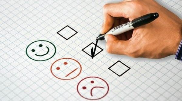 Sondaj DCBusiness. Cu cât vor crește pensiile. Răspunsul SURPRIZĂ al românilor