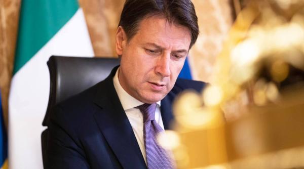 Italia, în pragul unei crize politice. Premierul Conte este DECIS