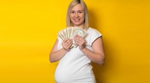 Drepturile gravidelor 2021. CONCEDII și BANI