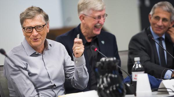 Antony Fauci și Bill Gates vorbesc permanent. Ce au discutat în ultima vreme