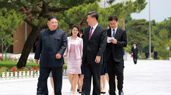 Analiștii explică dispariția soției lui Kim Jong-Un, Ri Sol-ju