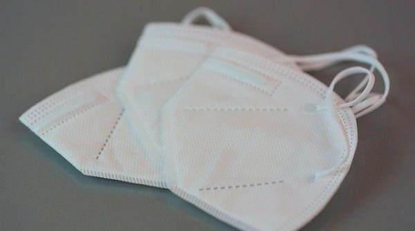 Măștile MINUNE. Nu doar BLOCHEAZĂ virusul, îl DEZACTIVEAZĂ VIDEO