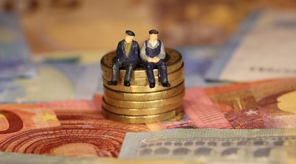 Recalcularea PENSIILOR. Ministrul Muncii a aflat informații ÎNCURAJATOARE