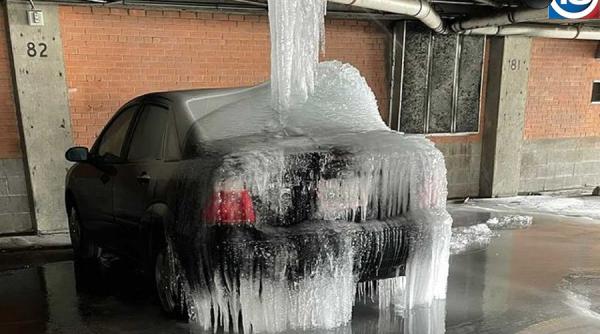 Texanii degeră de frig iar prețul petrolului urcă