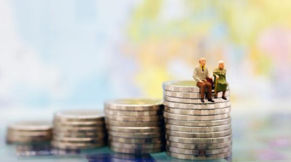 Spania mizează pe cetățenii săi să se înscrie într-un plan de PENSII FACULTATIVE