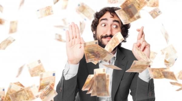 Horoscop 2021. BANI din CER pentru aceste 4 ZODII 