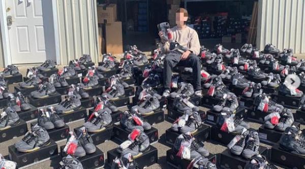 Probleme la vârful Nike? Directorul executiv a demisionat brusc