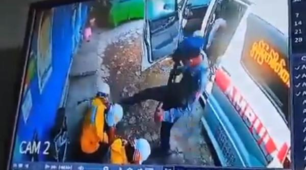 Imagini cumplite. Medicii OMS, bătuți crunt de junta militară din Myanmar VIDEO