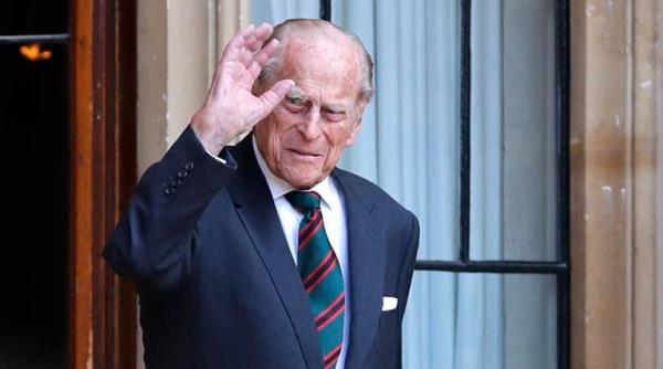 Operat, prinţul Philip, transferat într-un alt spital privat