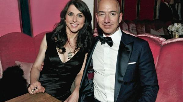 Fosta nevastă a lui Jeff Bezos s-a recăsătorit. Cine este noul soț al lui MacKenzie Scott