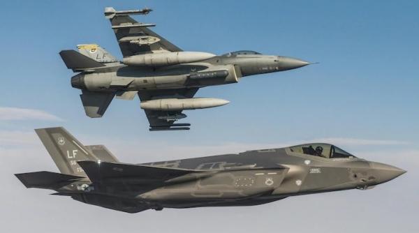 F35. Cele mai scumpe avioane de luptă devin și mai scumpe?