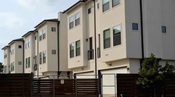 Ansambluri rezidențiale. ANRE, despre cheltuielile cu racordarea la electricitate