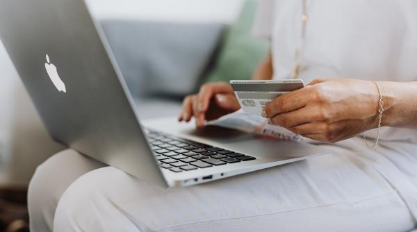 Topul creditelor online, de la cel mai rapid la ”misiune imposibilă”