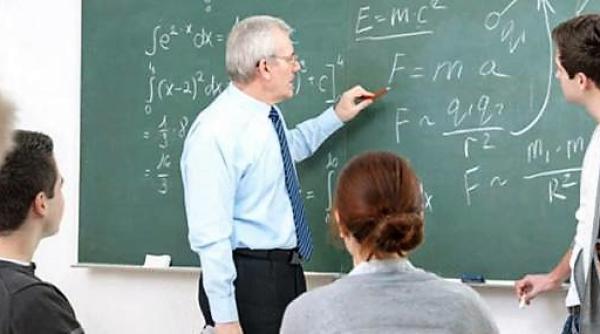 Cîmpeanu: Unii profesori ar putea fi plătiți cu ora