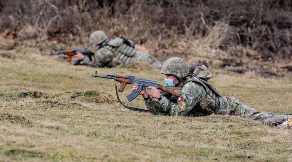 Legea privind unele beneficii pentru militari, promulgată de Iohannis