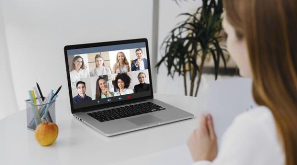 Aplicația care te scapă de plictiseala ședințelor pe Zoom