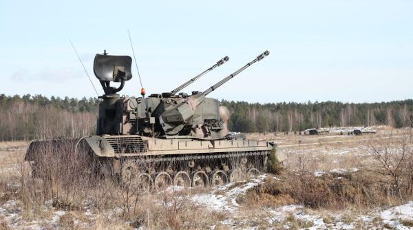 Modernizarea armatei. Ciucă explică ce șanse are industria autohtonă