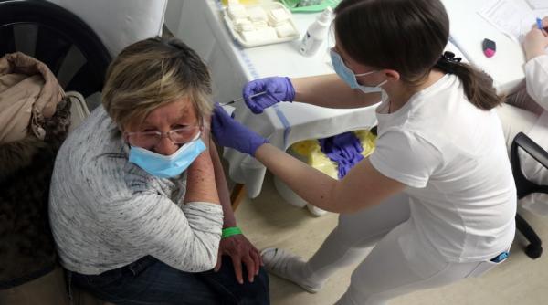 Fără LOCKDOWN. Anglia, NOUĂ METODĂ pentru a ține pandemia în frâu