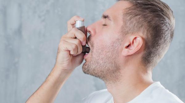 Vaccin anti-COVID19. China are o variantă care se poate inhala