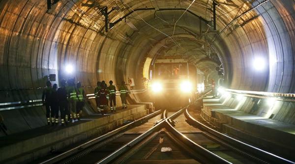 Cătălin Drulă, plângere penală pentru protestul de la metrou