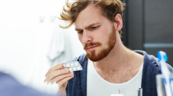 ASPIRINA e bună sau nu împotriva COVID-19? Ce spun experții 