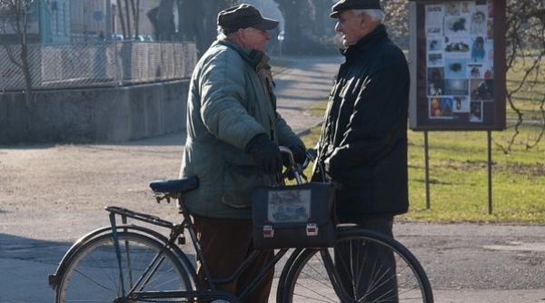 Pensia medie ajunge la 1.500 de lei. Unde sunt cele mai mari pensii