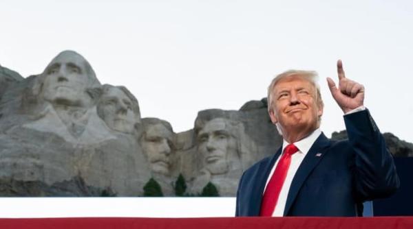 Trump își apără 'MAGNIFICA MOȘTENIRE'. Ce site a fost lansat