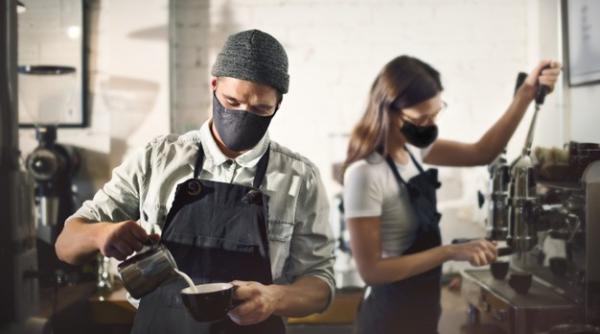 COVID-19. Noi restricții. Terasele au reguli noi