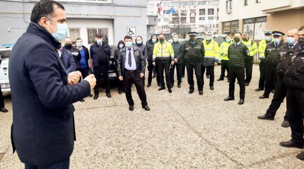 Bacău. Autoritățile au găsit soluția la nepurtarea măștii