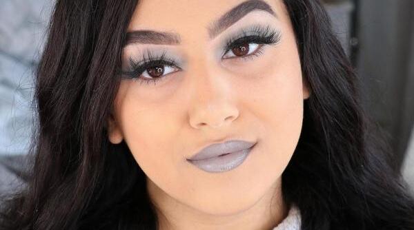 Ea e femeia alergică la apă. Incredibil ce pățește tânăra după ce face baie