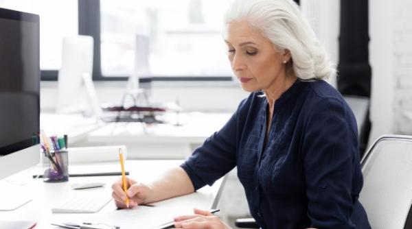 Obligație pentru PENSIONARI. Ce trebuie să facă în 2021