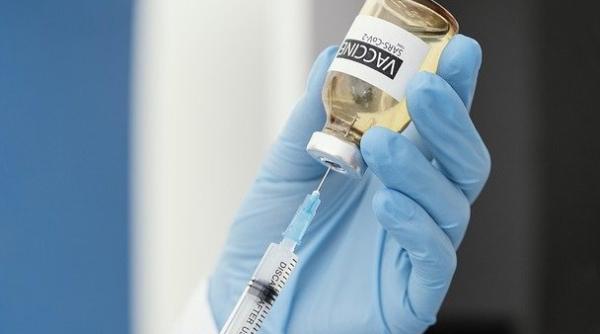 Vaccinul Johnson & Johnson. Ce se întâmplă în Statele Unite 