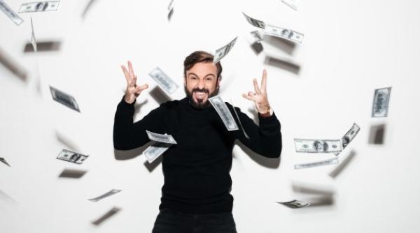 Horoscop 2021. De acum, va PLOUA cu BANI peste aceste ZODII