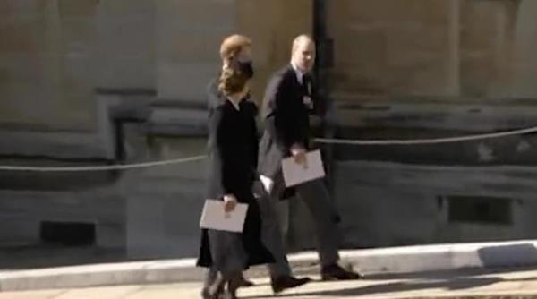 Kate Middleton, în COLIMATORUL presei. Jocul ducesei de Cambridge