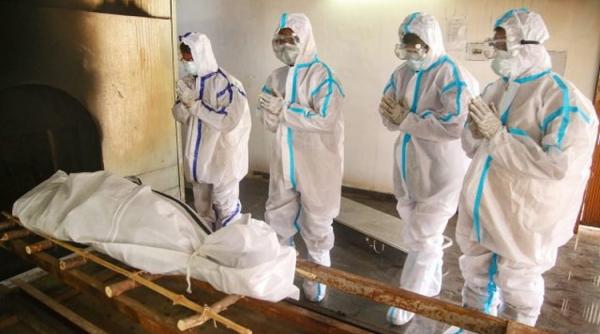 COVID-19. CATASTROFĂ în India. Rată fără PRECEDENT a deceselor VIDEO