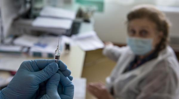 Premierul anunță lansarea maratoanelor de vaccinare