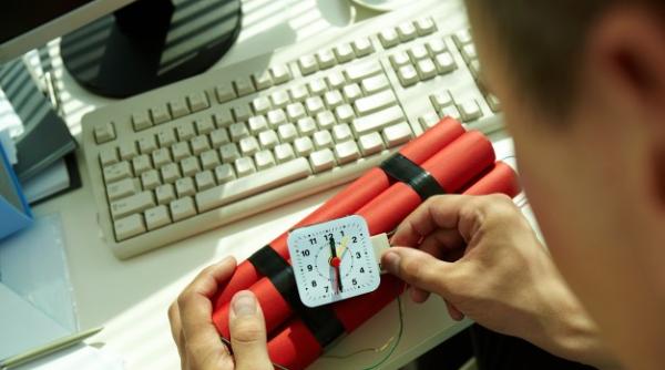 PANICĂ în Maldive! Atentat cu BOMBĂ