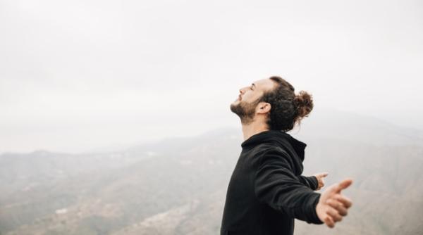 Purtarea măștii în aceste LOCURI ar putea fi eliminată de la 1 iunie