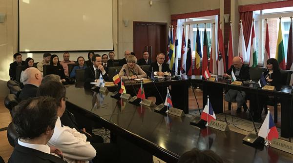 UE spune că nu urmărește amplificarea tensiunilor cu China, lucrând la un acord de investiții