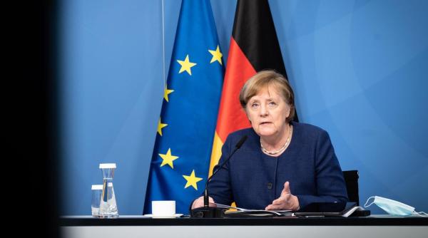 Summit UE. Macron a vorbit despre sancțiuni, Merkel despre Putin