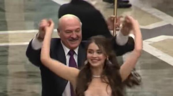 Lukașenko are o iubită cu 43 de ani mai tânără. O fostă ”Miss”, firește